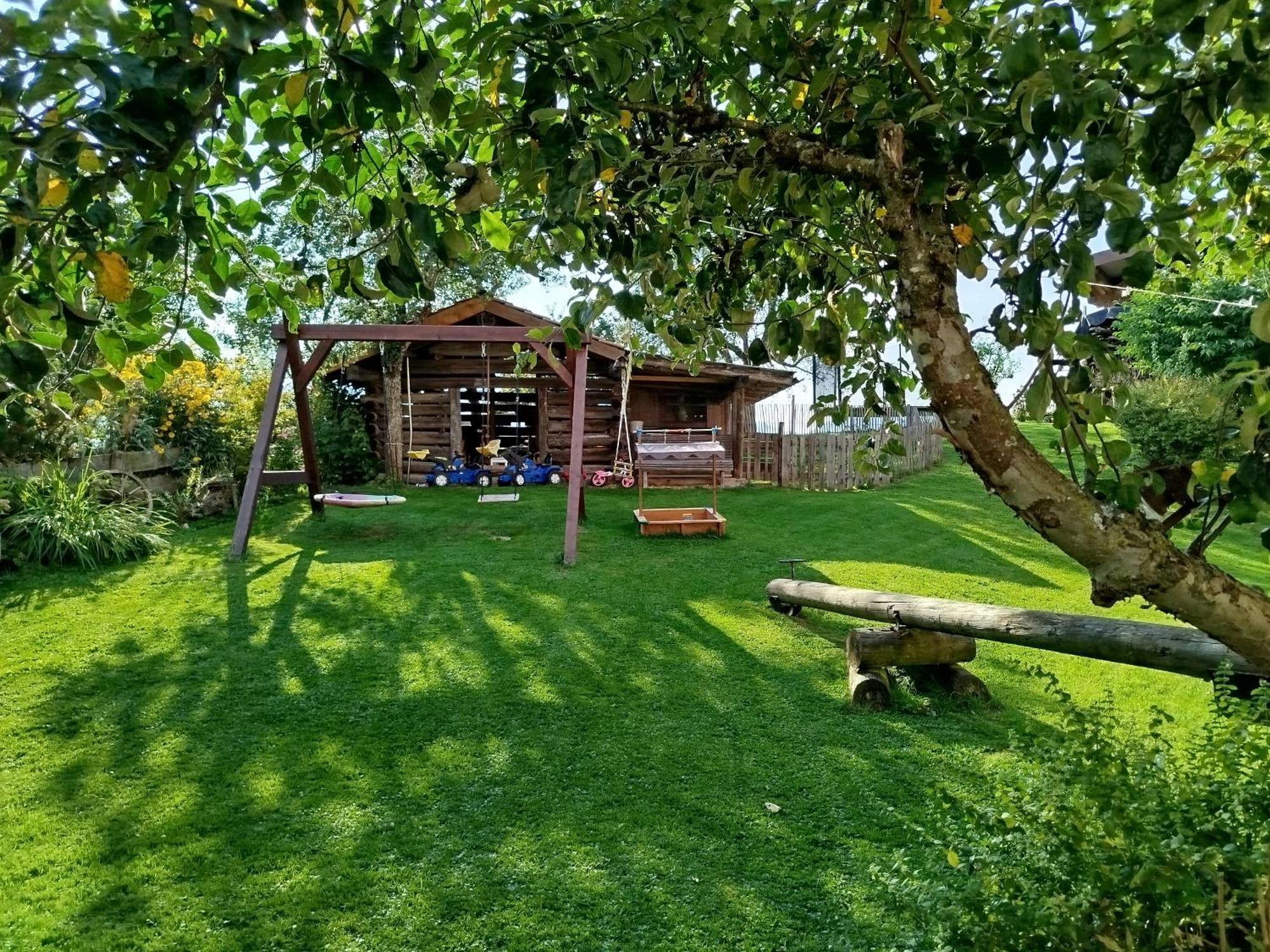 דירות הופגרטן אים בריקסנטל Biobauernhof Schuster מראה חיצוני תמונה